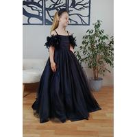 KIZ ÇOCUK SİYAH OMUZLARI OTRİŞLİ PRENSES ELBİSE